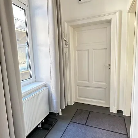 Reviczky 7 Apartment, 60 M2